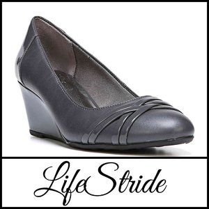 LifeStride Junia Wedge Pump